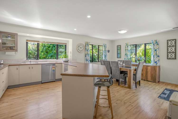 6 Kirton Drive Riverstone Terraces_8