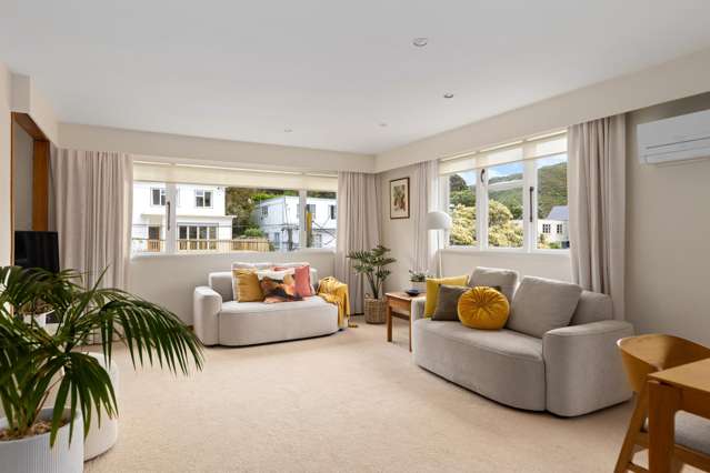 19 Robertson Street Owhiro Bay_3