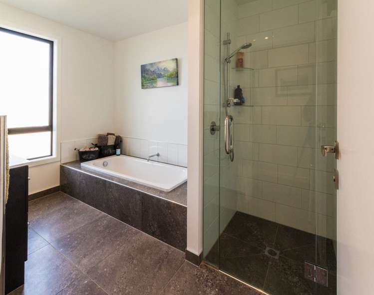 21 Mallard Street Albert Town_12