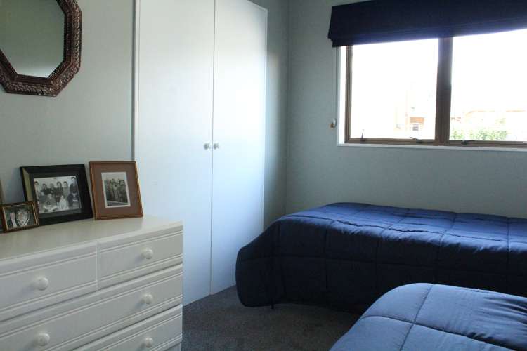 135 Great North Road Winton_13