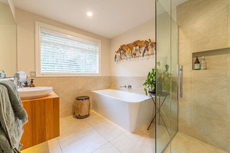 398 Pages Road Gleniti_14