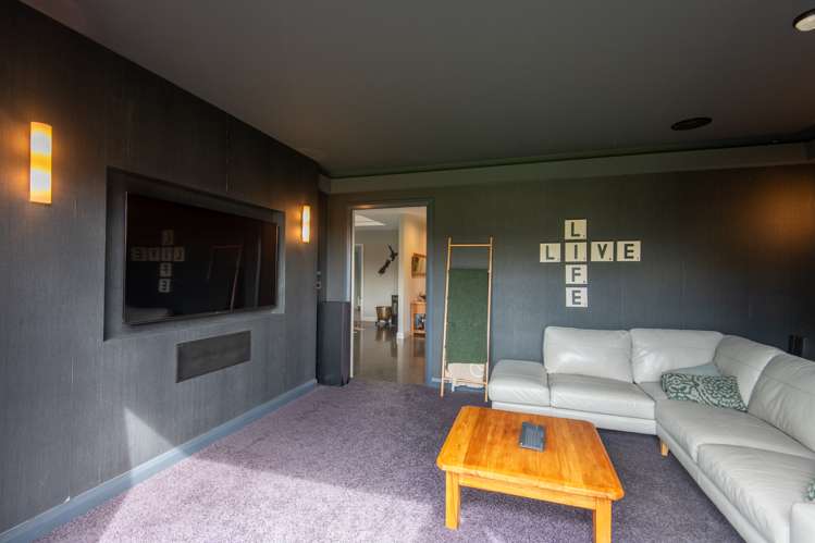 200 Holland Road Puketaha_9