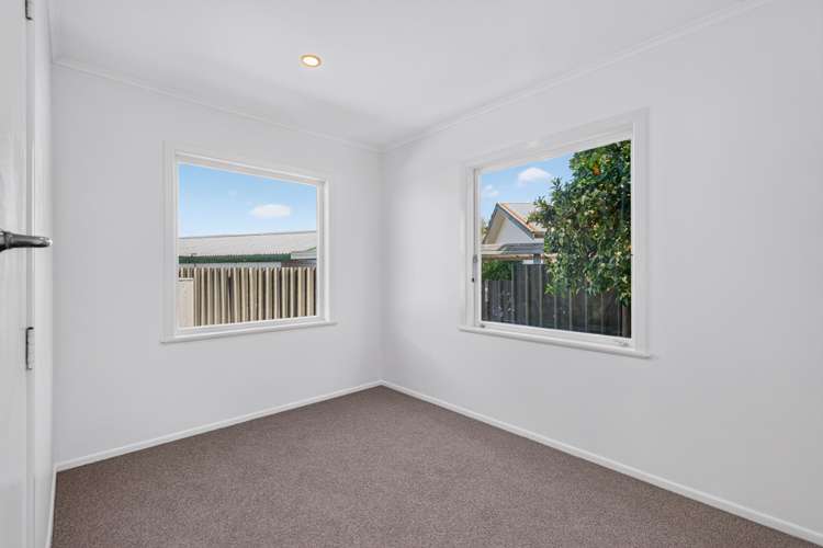 118 Chatham Road Flaxmere_7