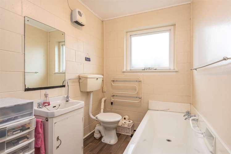 5/99 Aikmans Road Merivale_6