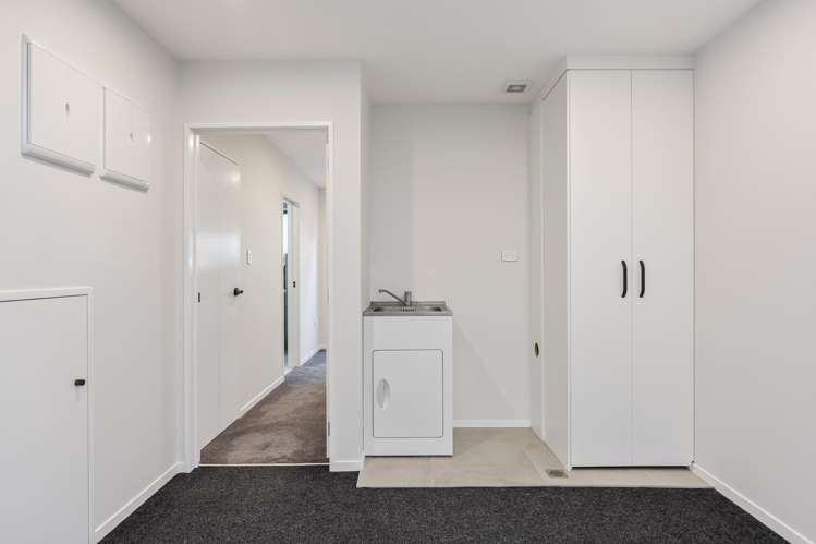 12/1B Egremont Street Belmont_15