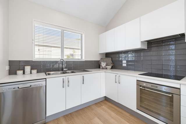 2/11 Harvey Terrace Richmond_3