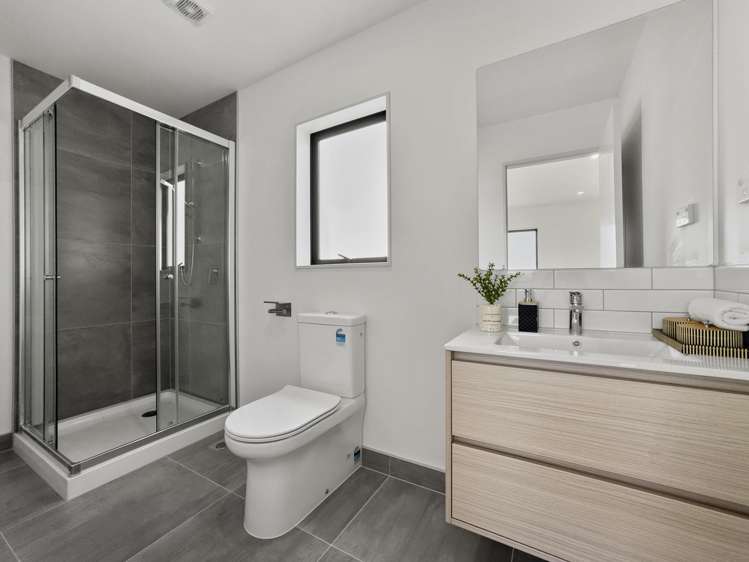 293 Flat Bush School Road_5