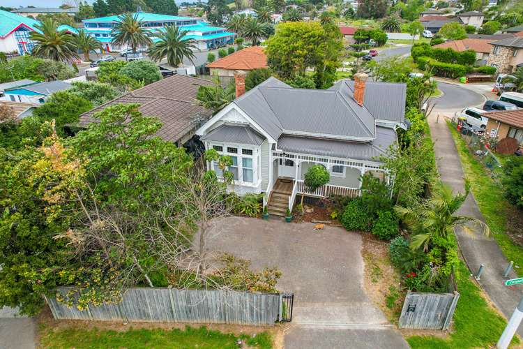 140 Coronation Road Mangere Bridge_2