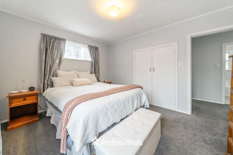 116 Coast Road Wainuiomata_6