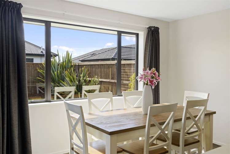 45 Minerva Crescent Woodend_6