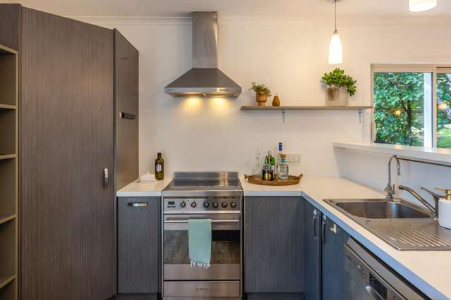 52 Crescent Road East Ostend_4
