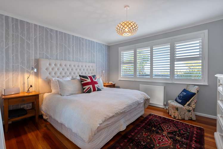 16 Doris Gordon Crescent Crofton Downs_9