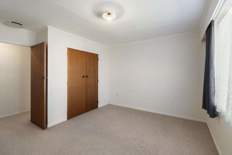 32 Camden Street Feilding_14