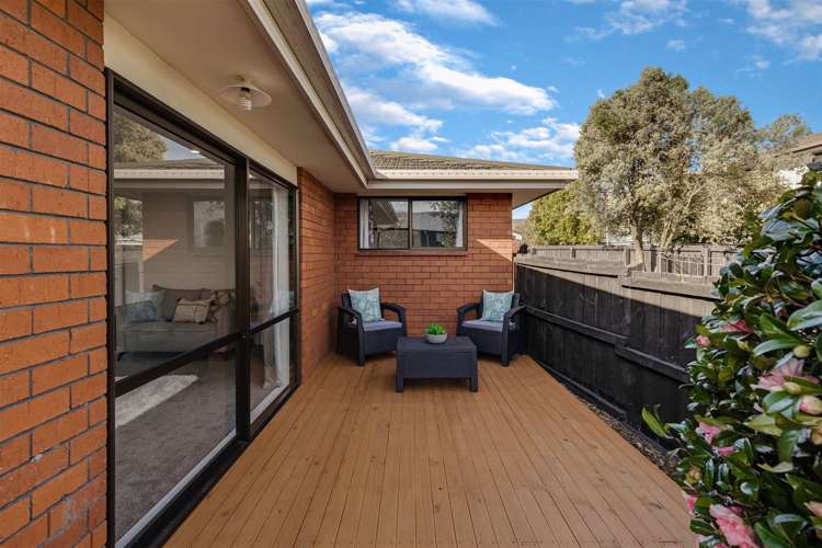 18 Lowry Avenue Redwood_16