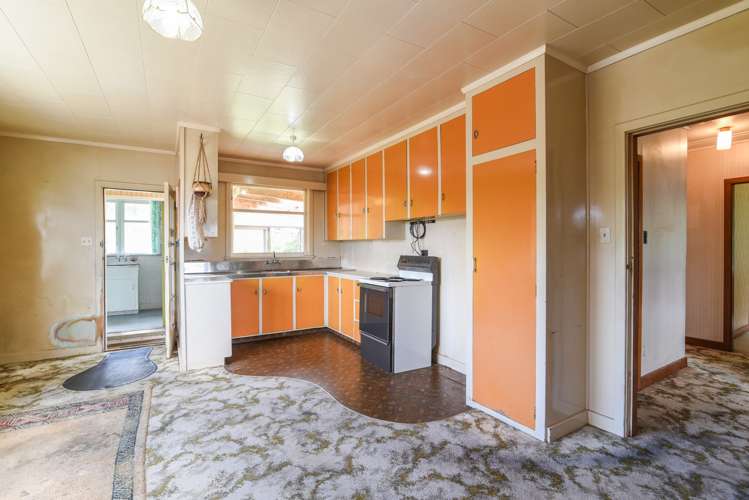 39 Kauri Street Ravensbourne_3