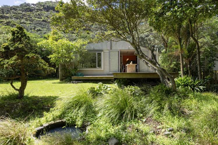 34 Karekare Road Karekare_25