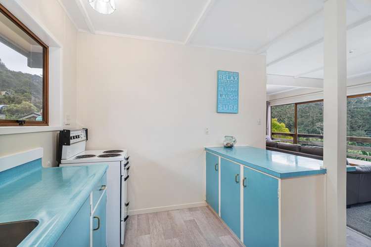 3 Patricia Place Hahei_11