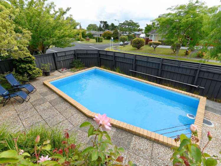 1 Hillary Street Chedworth_21