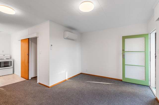 2/1546 Dominion Road Extension 10044_3