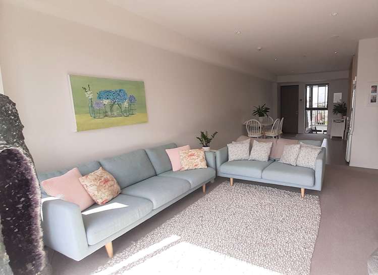 412/4 Bluegrey Avenue Stonefields_5