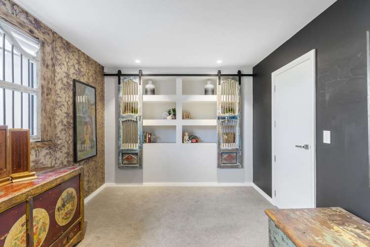 38 Hawthorne Lane 1694_12