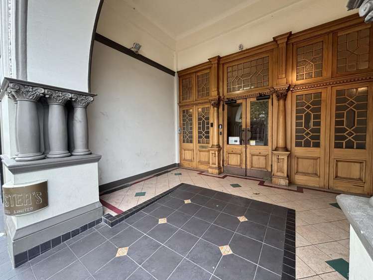 25/2 Victoria Ave City Centre_14