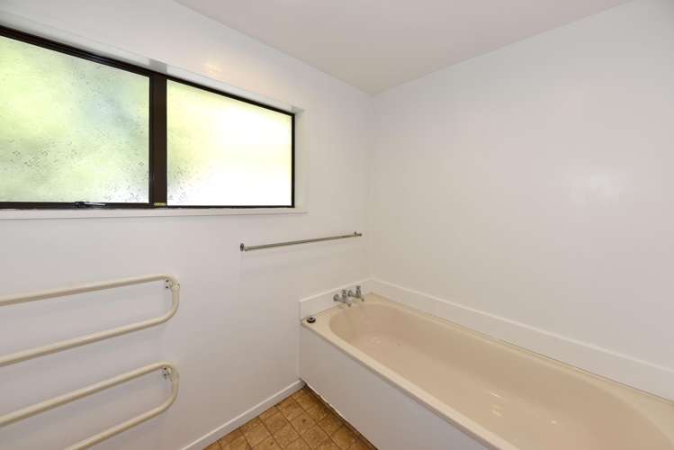 1/148 Main North Road Papanui_17