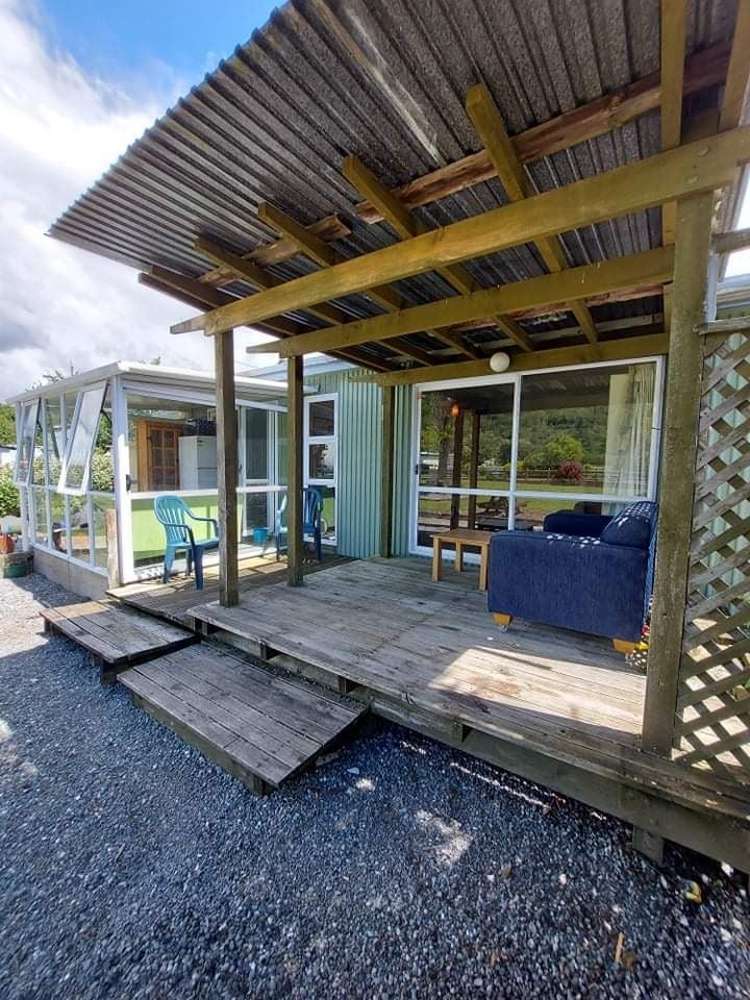 14 Dick Street Reefton_12