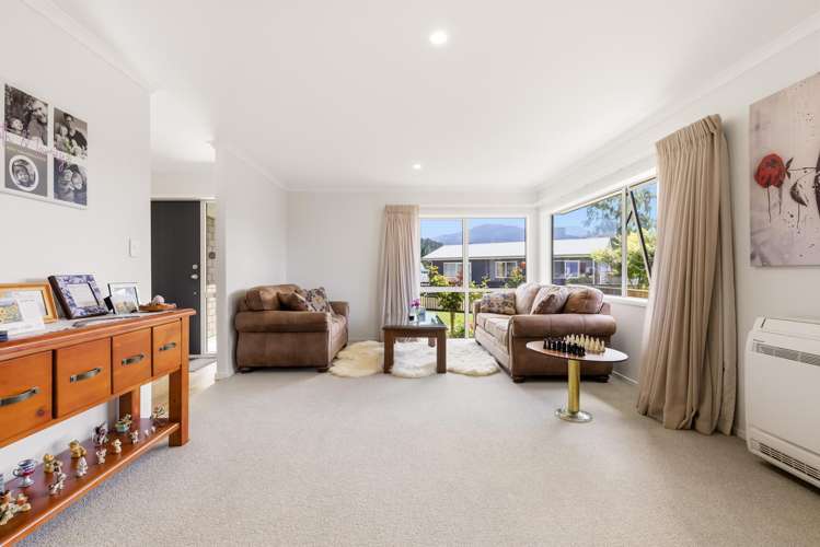 21 Ngahana Place Turangi_3