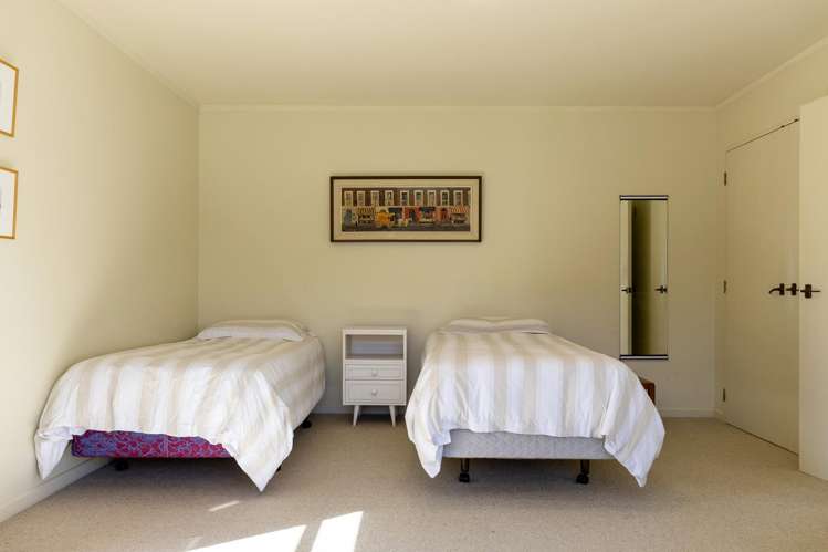 1 and 2/12 Kereru Street Two Mile Bay_13