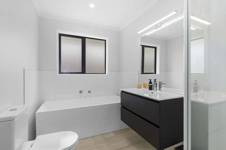 7 Matata Road Kenepuru_12
