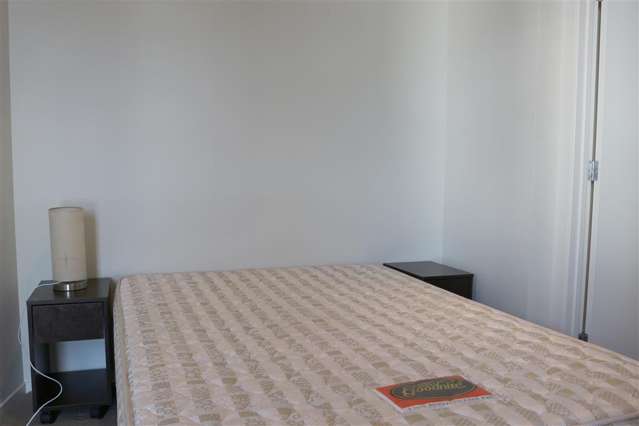 1206/72-82 Taranaki Street 2185_4