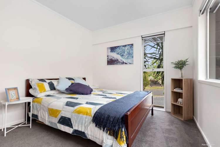 2 Autumn Avenue Glen Eden_16