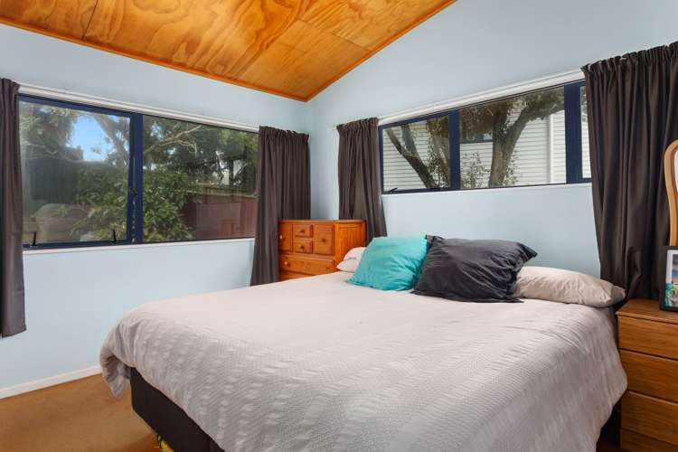 338 Ocean Road Ohope_23