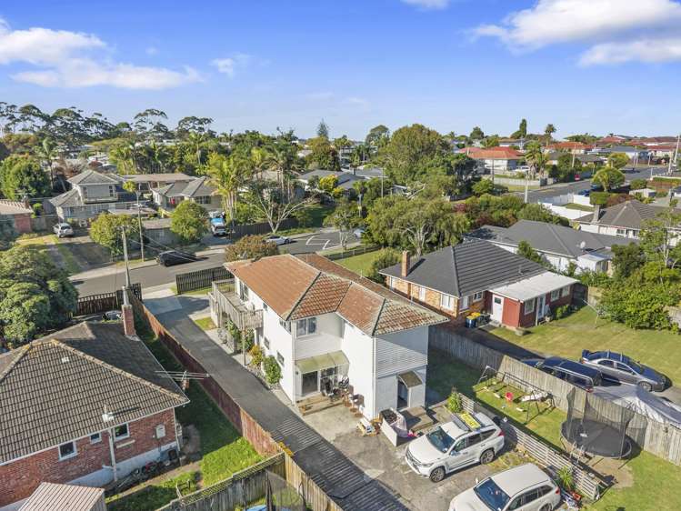 32 Strid Road Te Atatu South_12