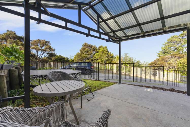 220 Forest Hill Road Waiatarua_14