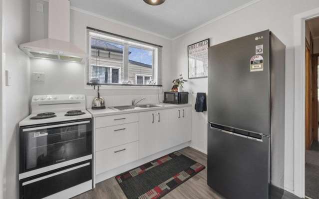 1/204 Grays Road 10482_2
