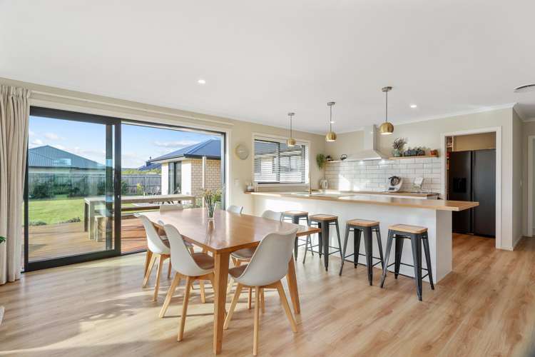 11 Aerodrome Road Burleigh_12