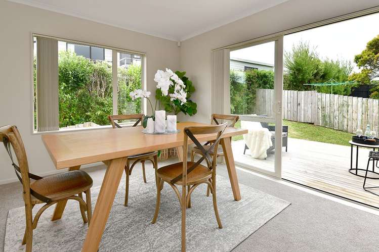 10a Melia Place Stanmore Bay_6