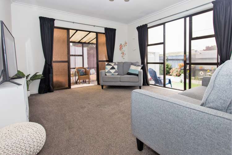 73 Hargood Street Woolston_6