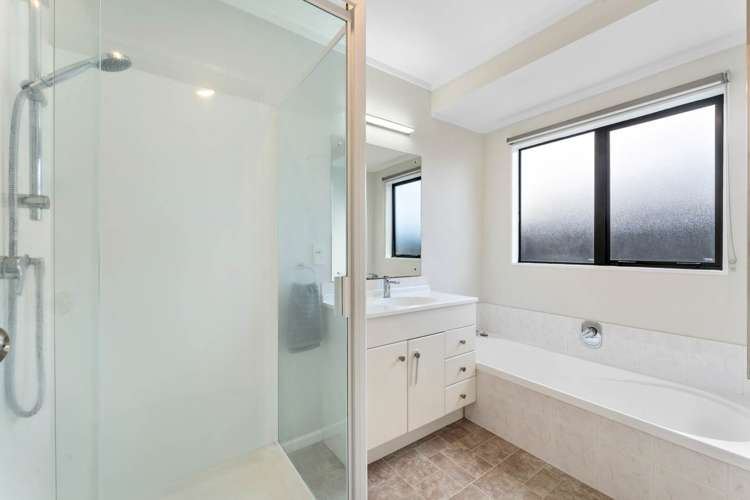 21 Koru Street Mangere Bridge_16