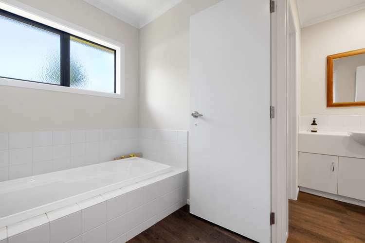 33 Moore Street Leamington_12