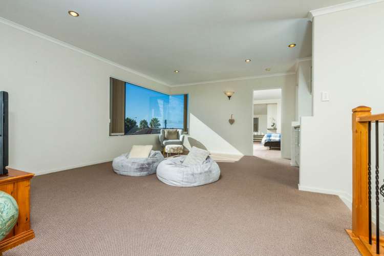 762a East Coast Road Oteha_10