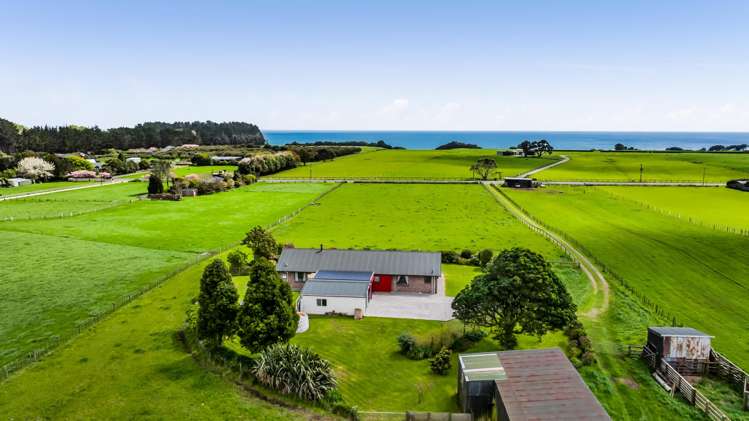 196 Mokau Road Urenui_2