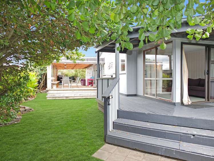 4 Andresen Street Foxton Beach_10