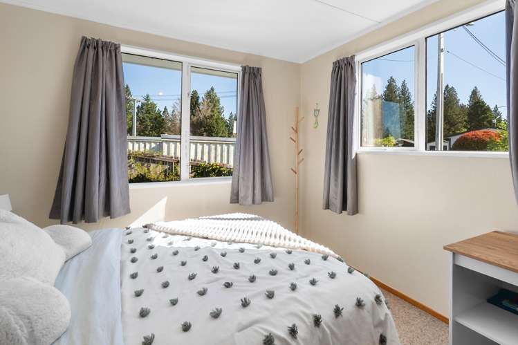 21 Omahau Crescent Twizel_13