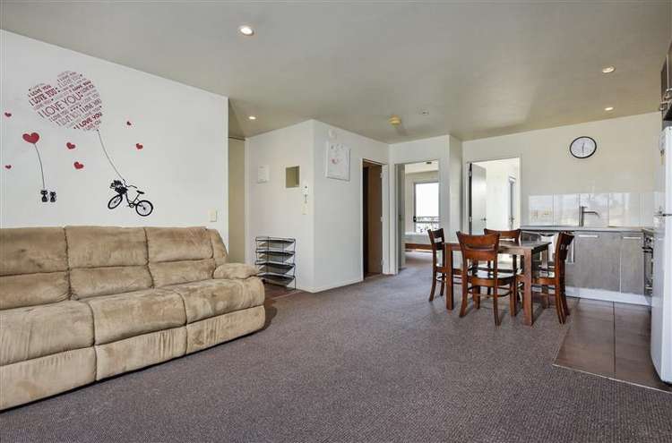 88c Michael Jones Drive Flat Bush_2