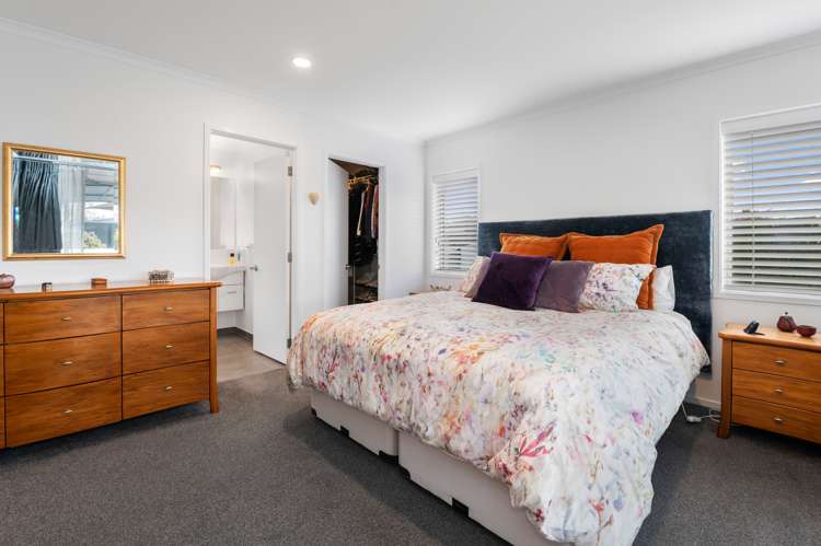 32c Robinson Avenue Holdens Bay_9