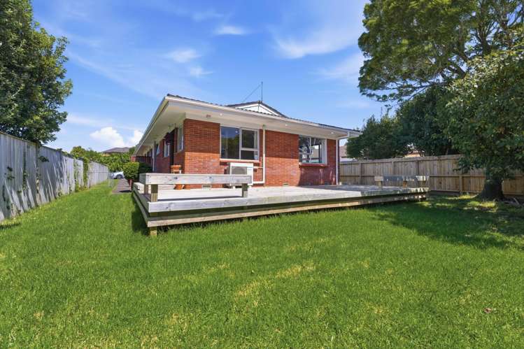 4/22 Camellia Place Mt Roskill_13