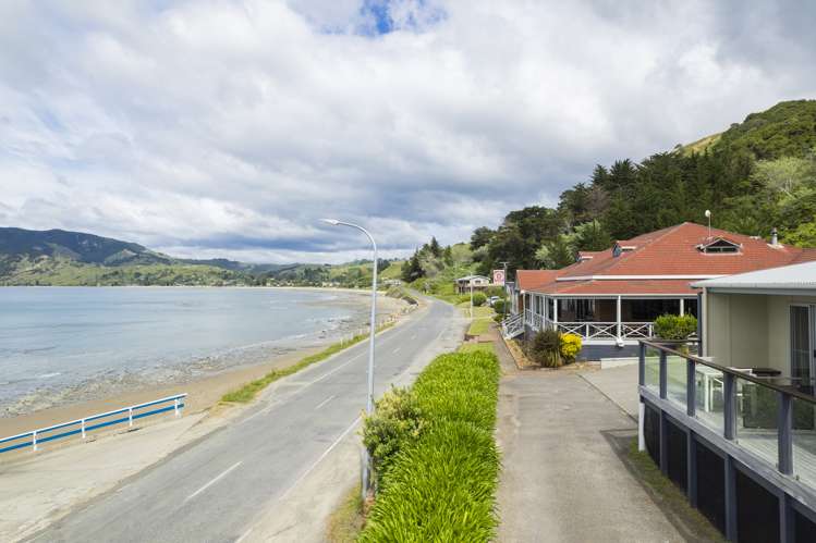 153 Beach Road Tokomaru Bay_1